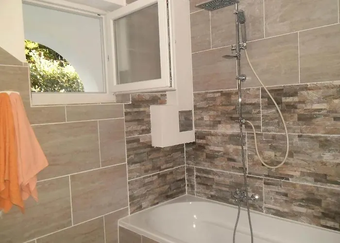 Charming Kestenovi Dvori- 1 Bedroom A5 * Opatija